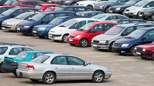 Used cars for sale in large outdoor lot